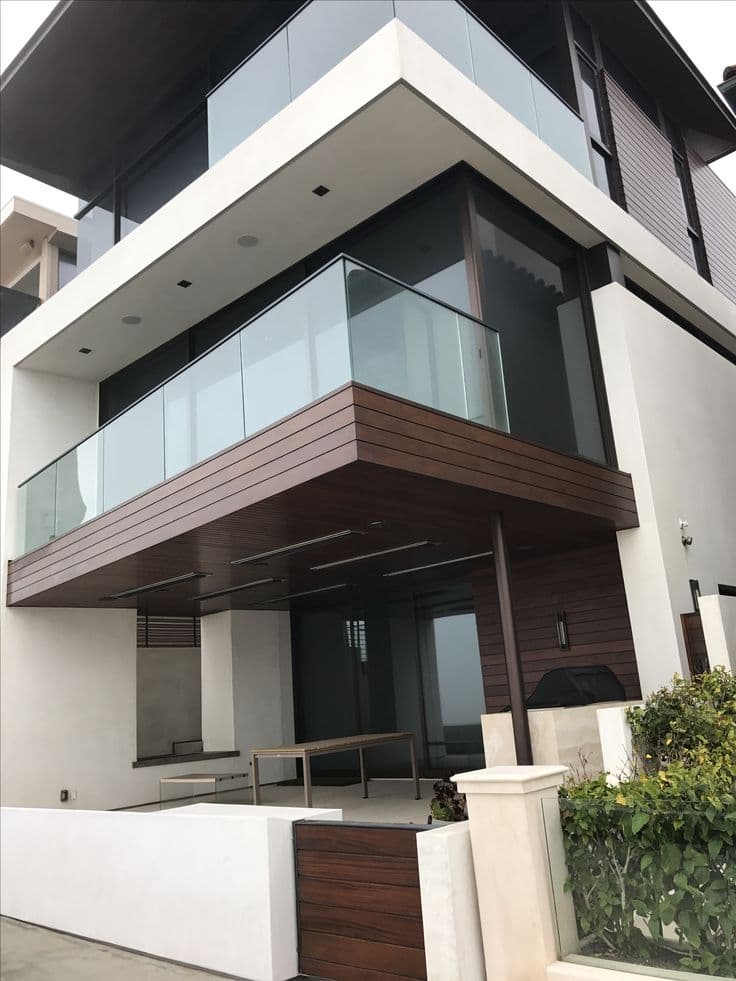glass railing for balcony