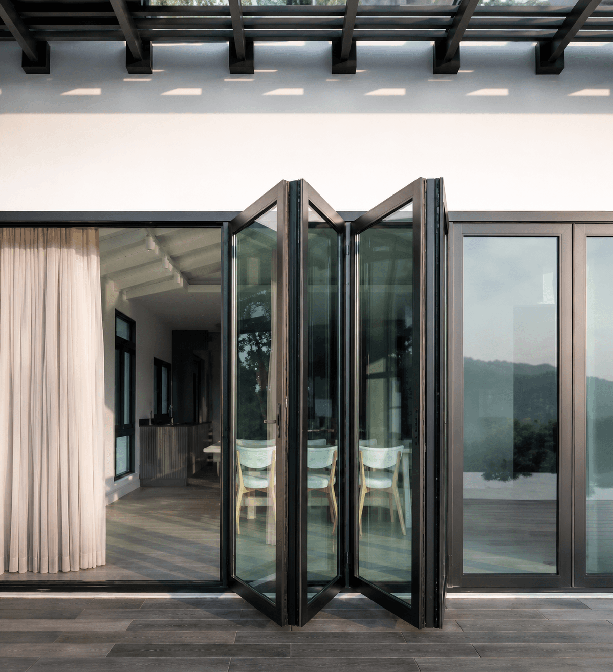 Folding (Bi-Fold) Doors