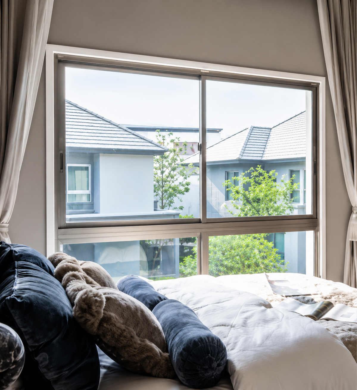 TOSTEM aluminium window and door installation